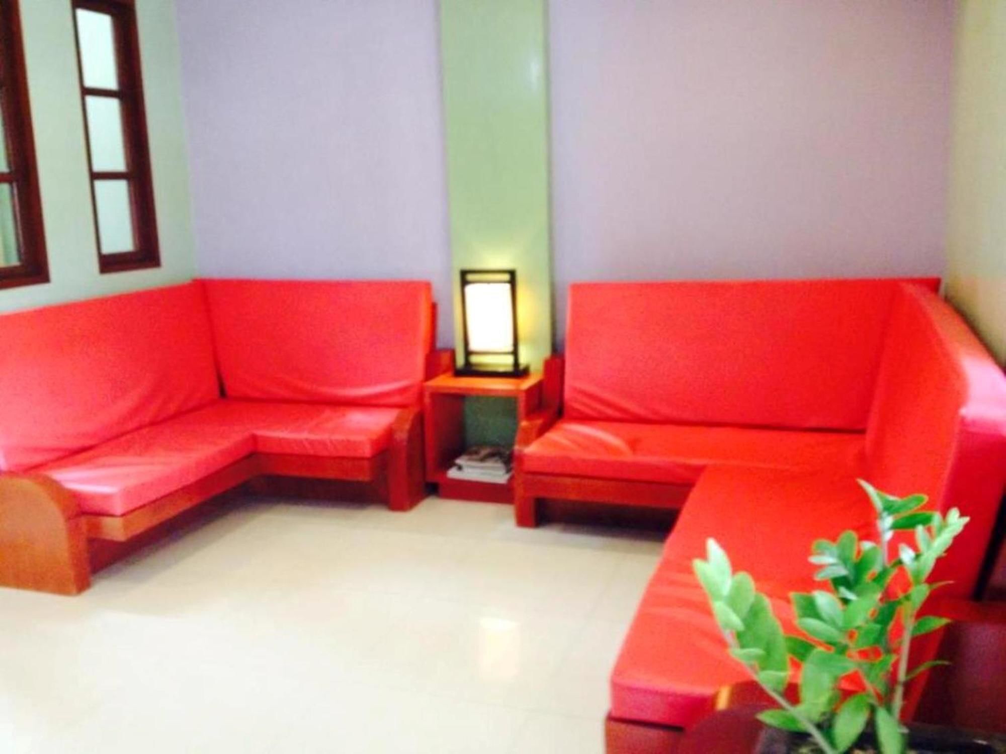 Shore Time - Annex Hotel